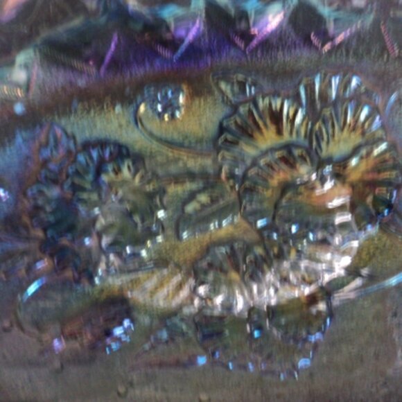 Carnival glass blue poppy dish - Picture 2 of 3
